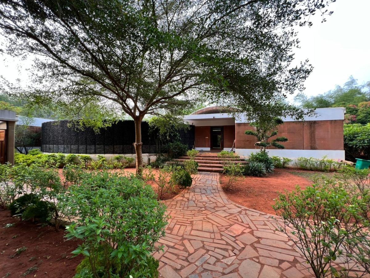Bougan Villa Auroville Eksteriør billede
